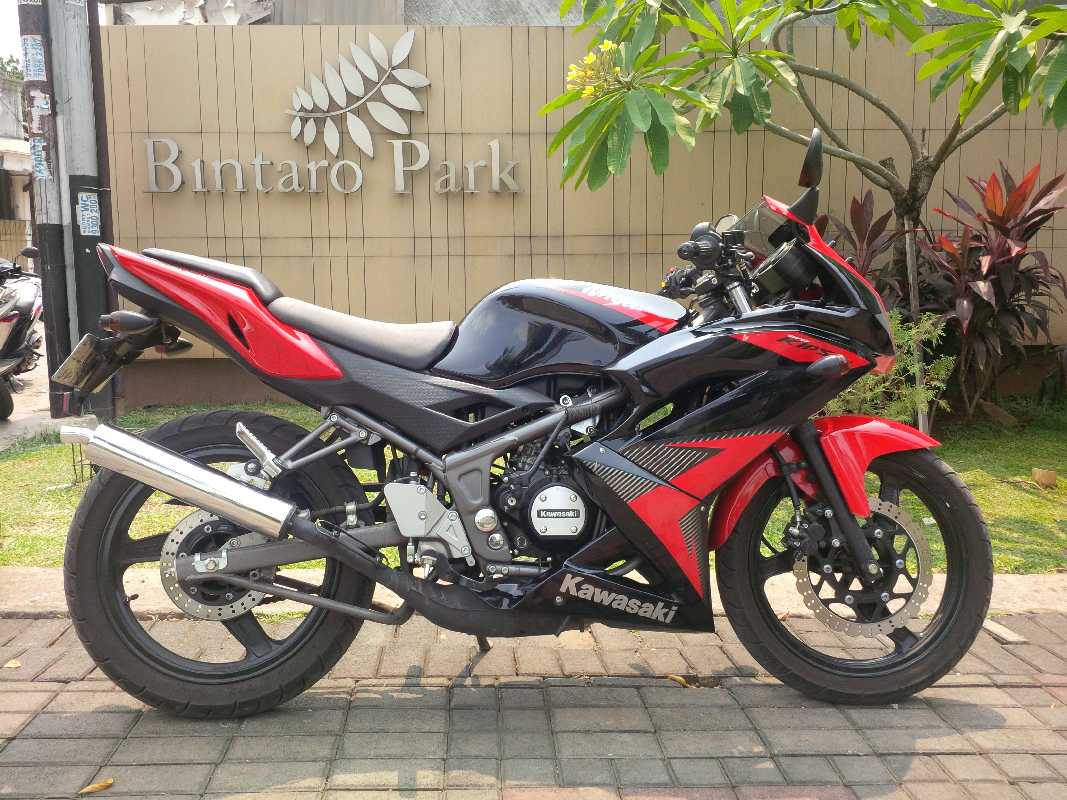 ninja rr hitam merah 2014 ANUGERAH MOTOR